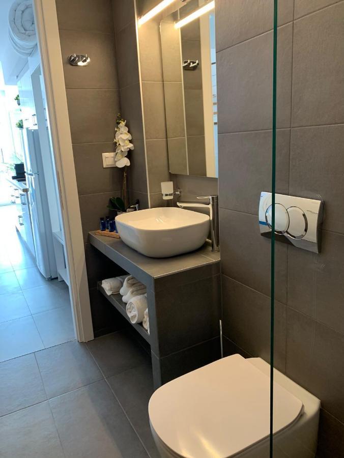 Ocean Blue Suites Jeriszósz Kültér fotó