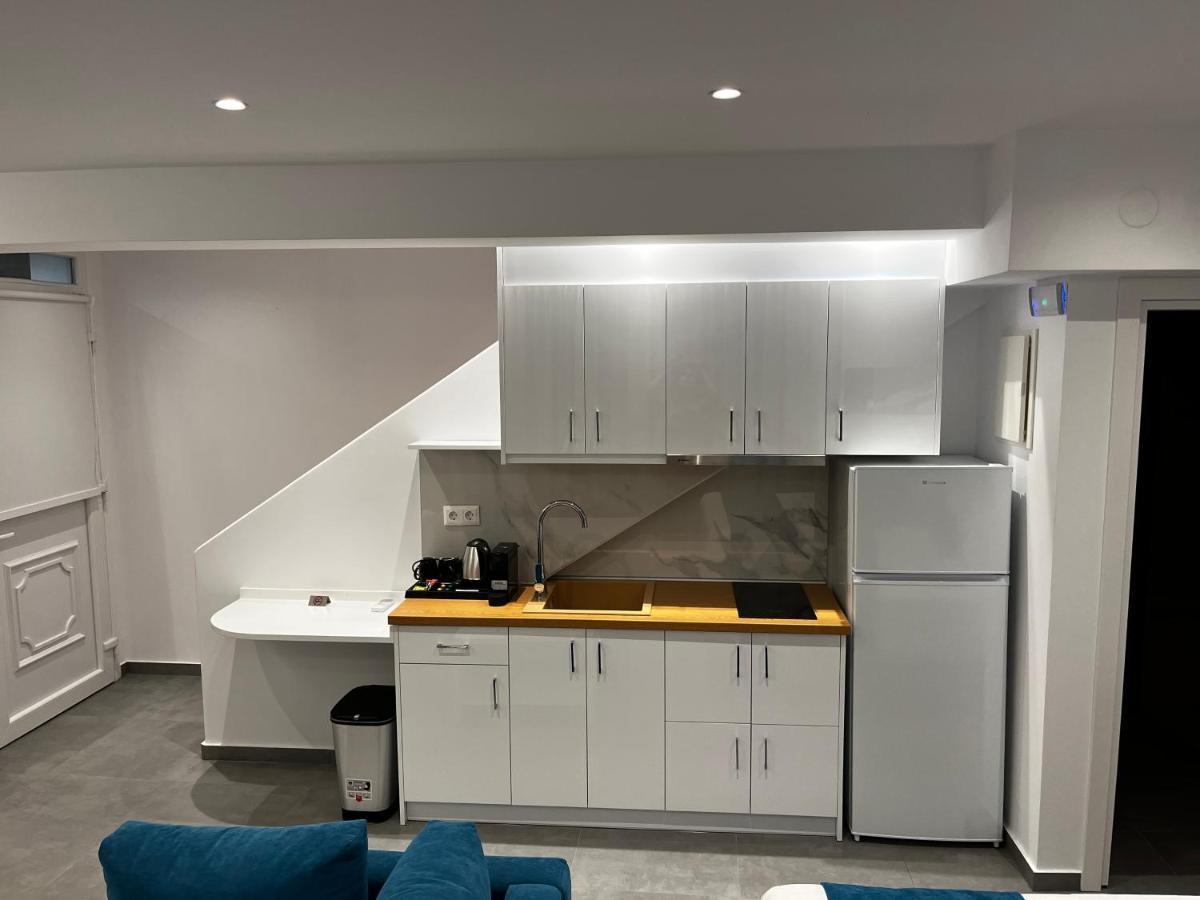 Ocean Blue Suites Jeriszósz Kültér fotó
