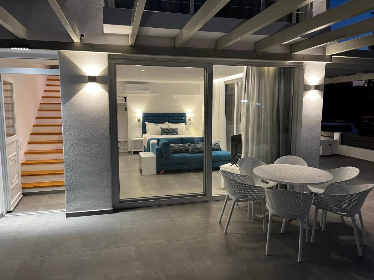 Ocean Blue Suites Jeriszósz Kültér fotó