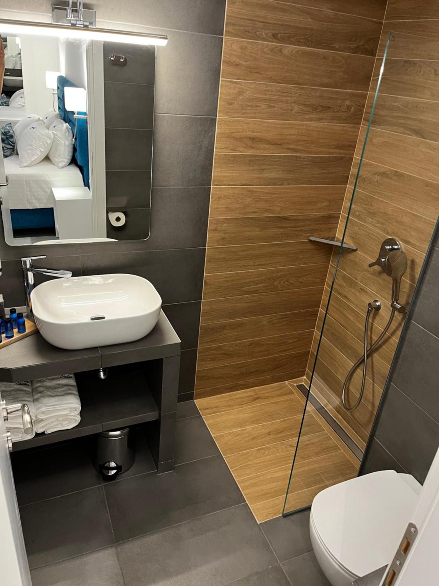 Ocean Blue Suites Jeriszósz Kültér fotó
